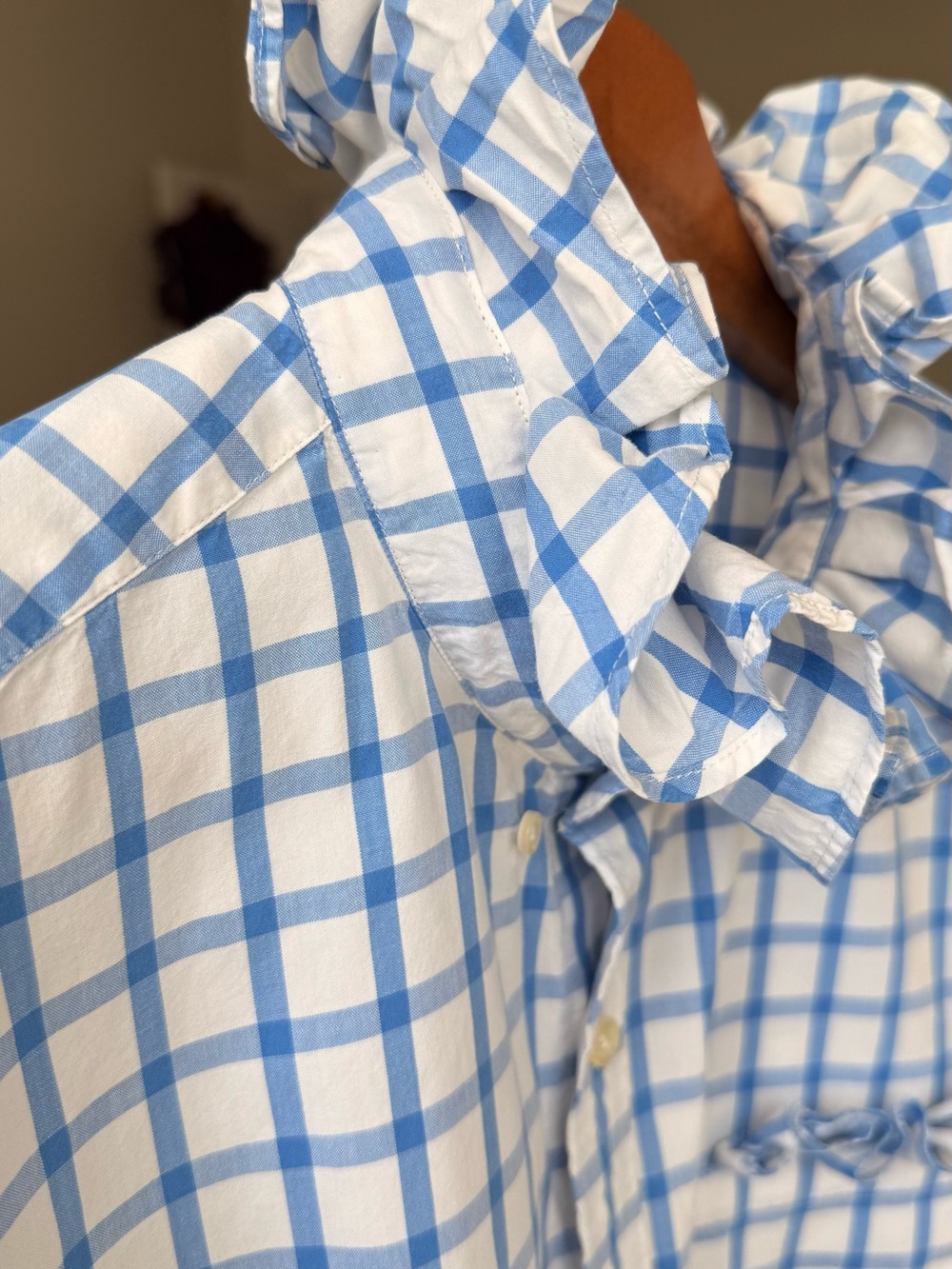 ✨ Reloved Thrift Flip: Oversized Shirt to Ruffle Collar Crop Top Glow-Up 💅♻️